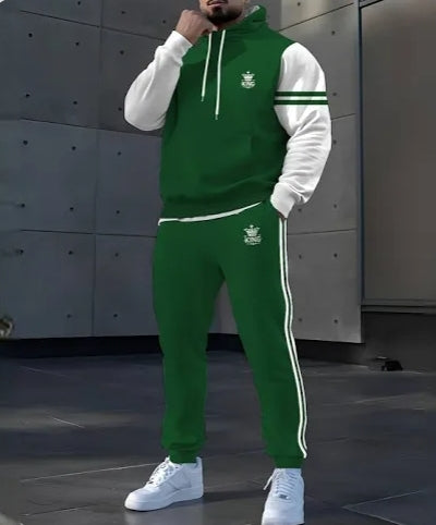 🟩 Tuta Sportiva “KING” Verde & Bianco – Comfort e Stile Reale
